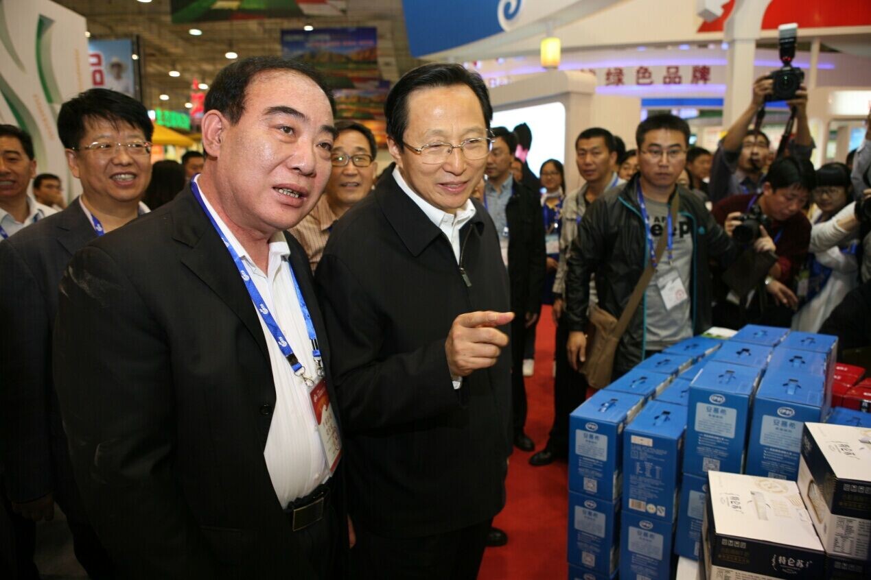 內(nèi)蒙古綠色農(nóng)畜產(chǎn)品在齊魯大地大放異彩---參加第十二屆中國國際農(nóng)產(chǎn)品交易會暨第三屆中國山東國際農(nóng)產(chǎn)品交易會紀(jì)實(shí)