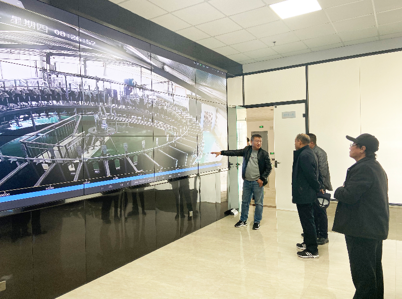 協(xié)會(huì)執(zhí)行會(huì)長(zhǎng)林永亮一行到內(nèi)蒙古盛健生物科技有限責(zé)任公司參觀(guān)調(diào)研